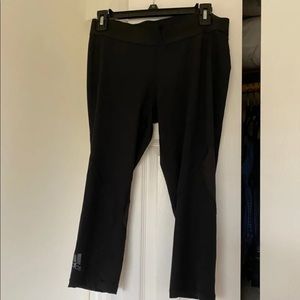 Adidas cropped alpha skin cropped leggings